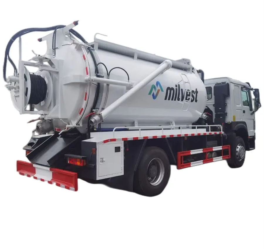 Sinotruk HOWO 4X2 12CBM 12000 liters vacuum and pressure pump sewer jetting suction truck