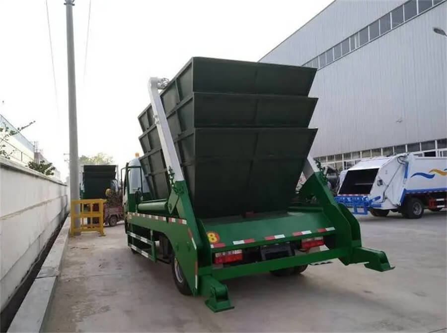 Dongfeng 8 CBM Skip Loader Garbage Truck