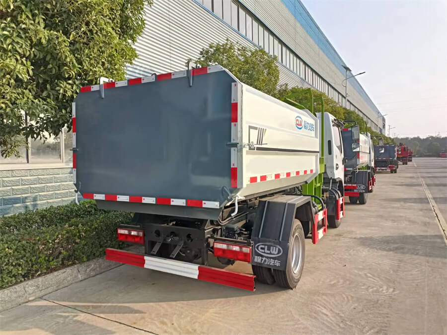 Side Loading Hanging Barrel Garbage Truck