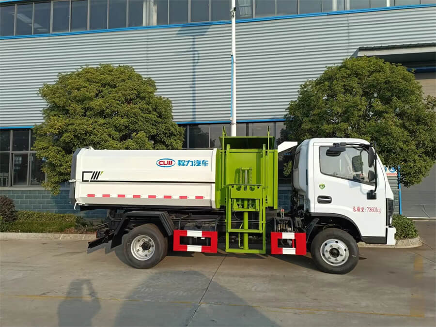 Side Loading Hanging Barrel Garbage Truck