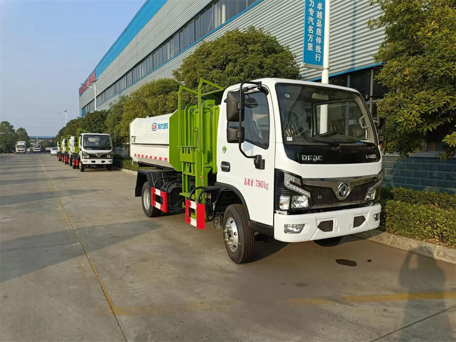 Side Loading Hanging Barrel Garbage Truck