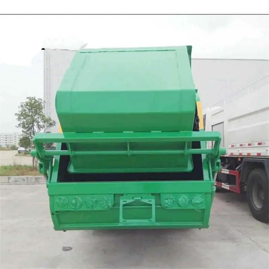 HOWO 8Tons 10CBM Comrpessed Garbage Truck