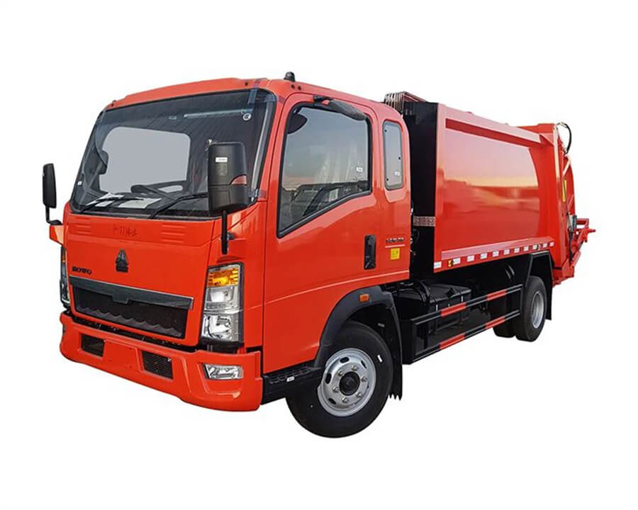Sinotruk Howo 6ton 7CBM Compressed Garbage Truck
