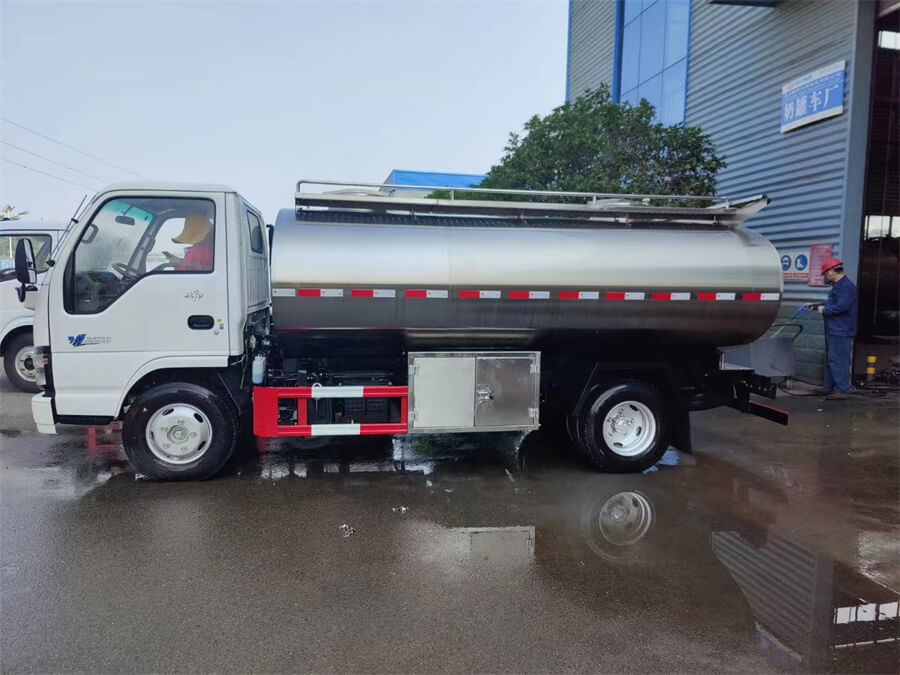 5000liters Water Tank Truck Milk Transport