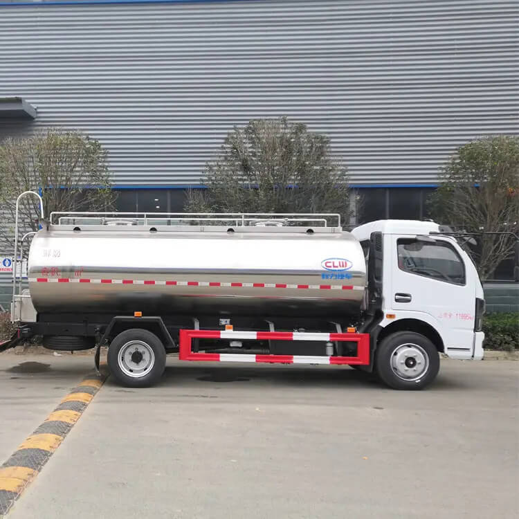 8000 liter capacity steel milk tank truck