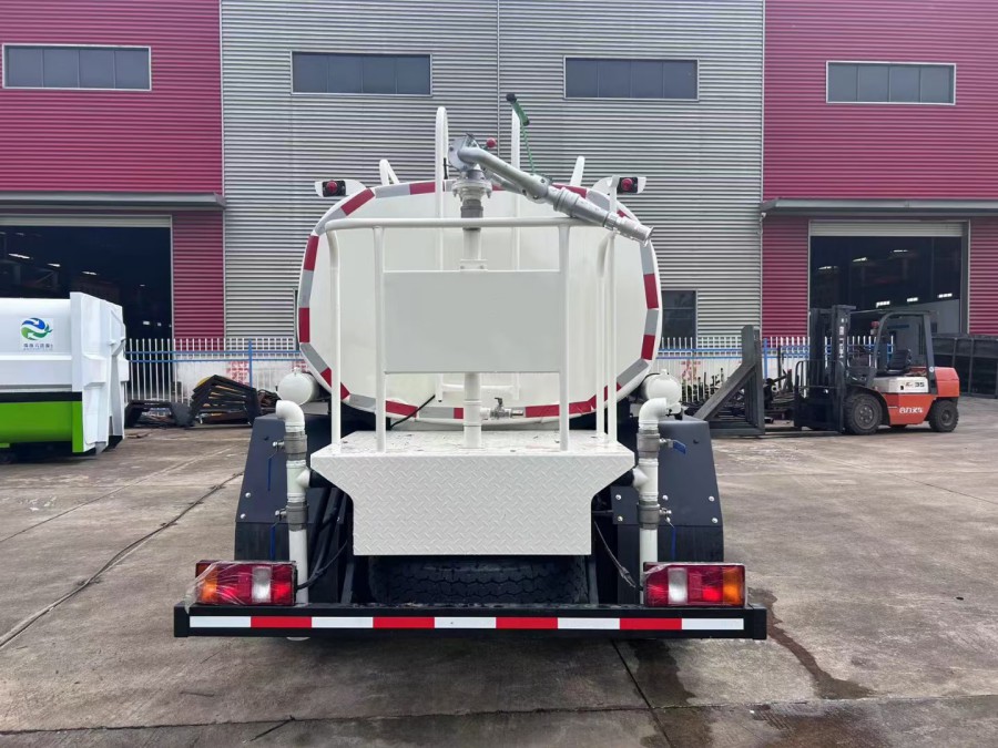 HOWO 5cbm Water Bowser Water Tank Truck