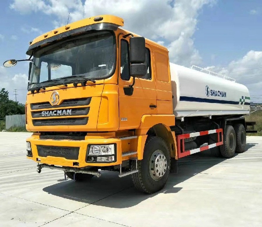 SHACMAN 6X4 20CBM 20MT Water Sprinkler Truck