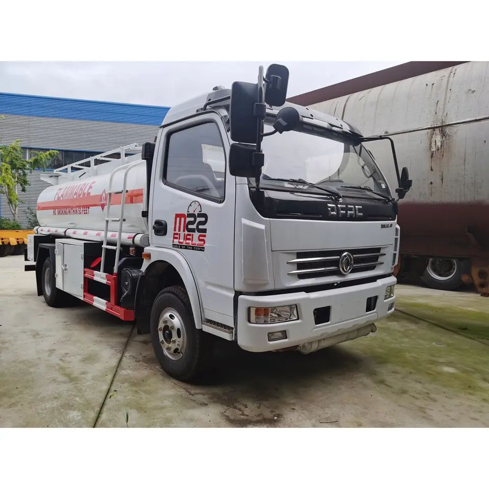 Dongfeng 5000Liters Oil Dispenser Truck