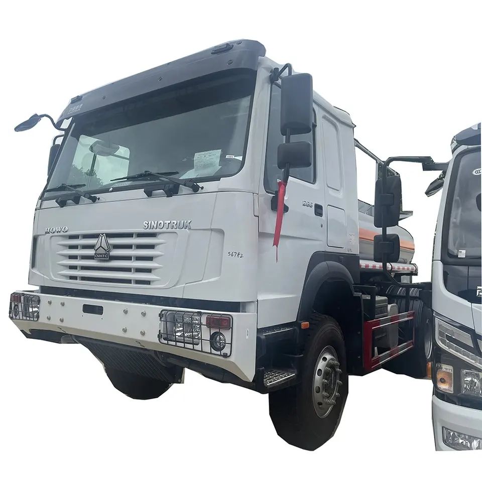 HOWO 10m3 Fuel Tank Truck