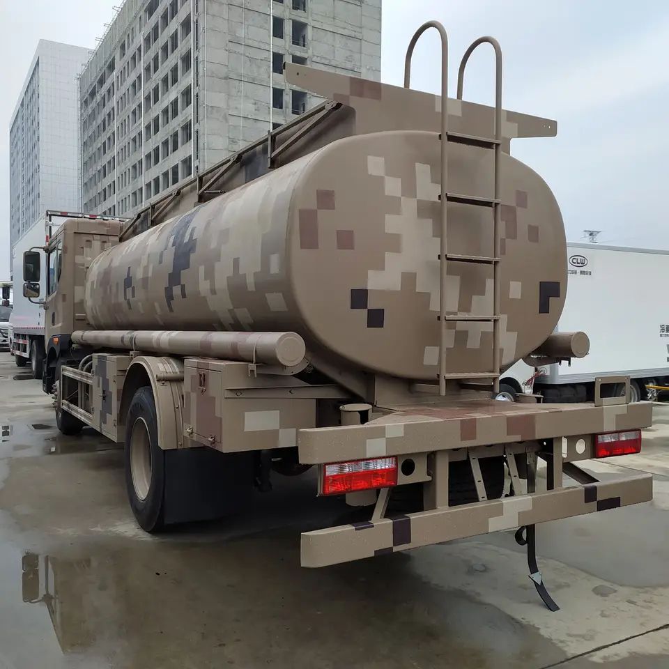 Dongfeng 12000 Liters Oil Tank Truck