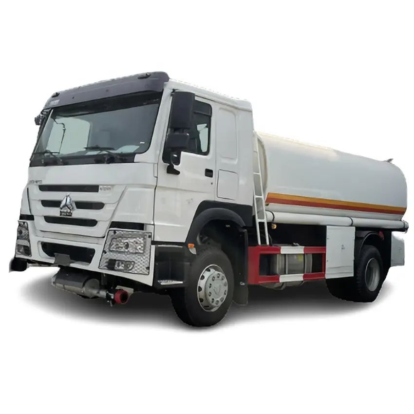SINOTRUK HOWO 14000L Oil Tank Truck
