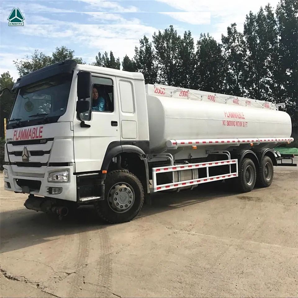 SINOTRUK HOWO 20Tons Oil Tank Truck