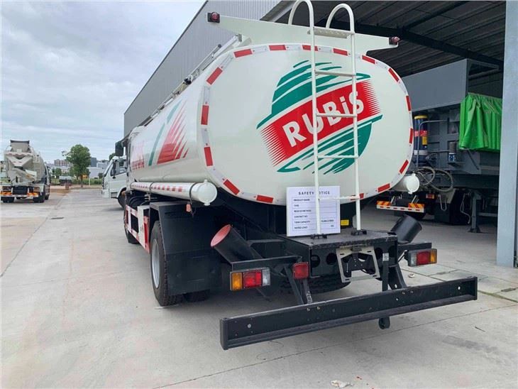 Carbon Steel ISUZU FTR 15Tons Fuel Tanker Truck