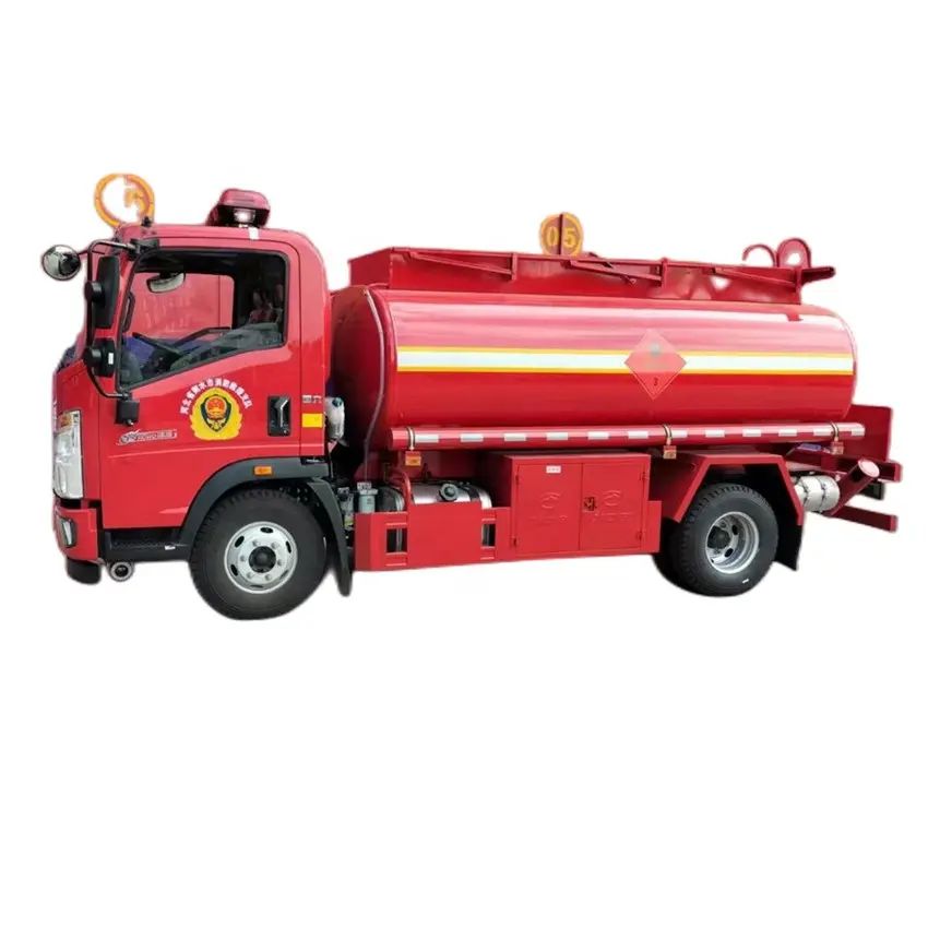 Sinotruk Howo 5000L Diesel Fuel Tanker Truck