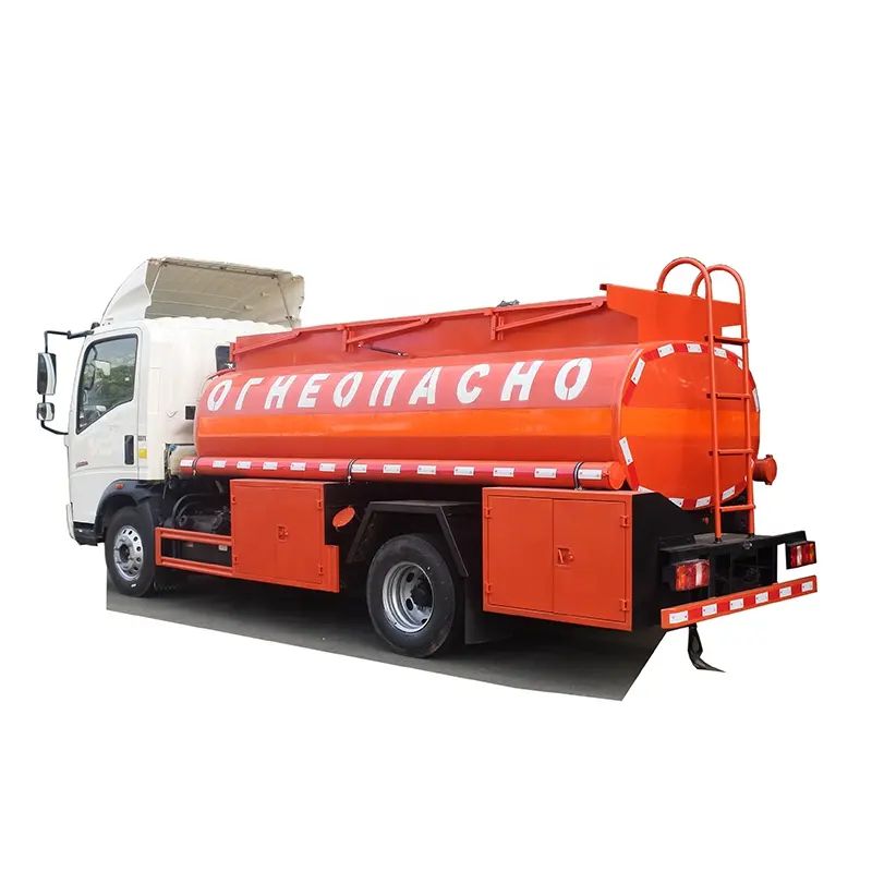 Sinotruk Howo 5000L Diesel Fuel Tanker Truck