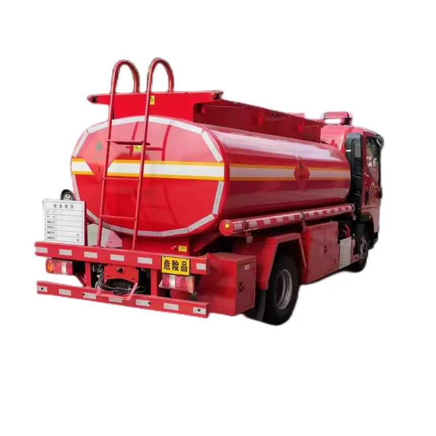 Sinotruk Howo 5000L Diesel Fuel Tanker Truck