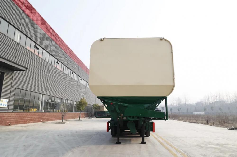 11meter Bulk Feed Trailer Equipped with Auger Conveyor