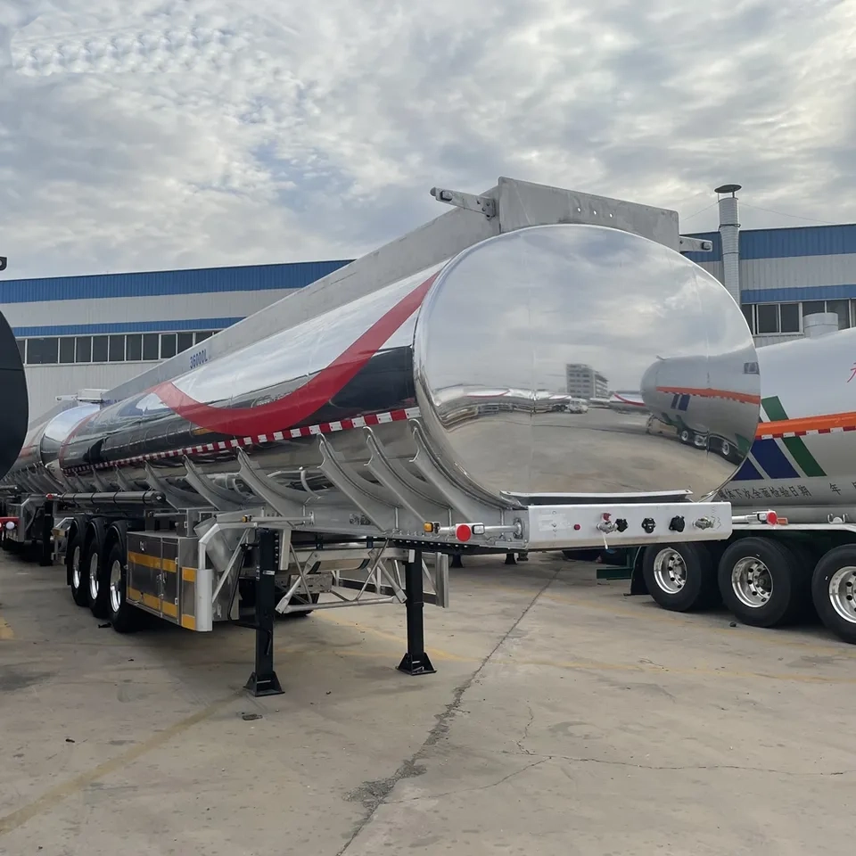 3 Axles 9200gal 35000 Liters Aluminum Alloy Mirror Face Diesel Oil Tanker Trailer