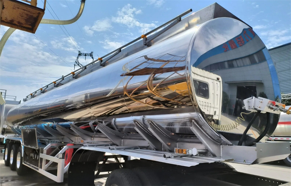 3 Axles 43cbm 43000liter Semi Trailer Tank Aluminum Alloy Mirror Face Diesel Oil Tanker Trailer