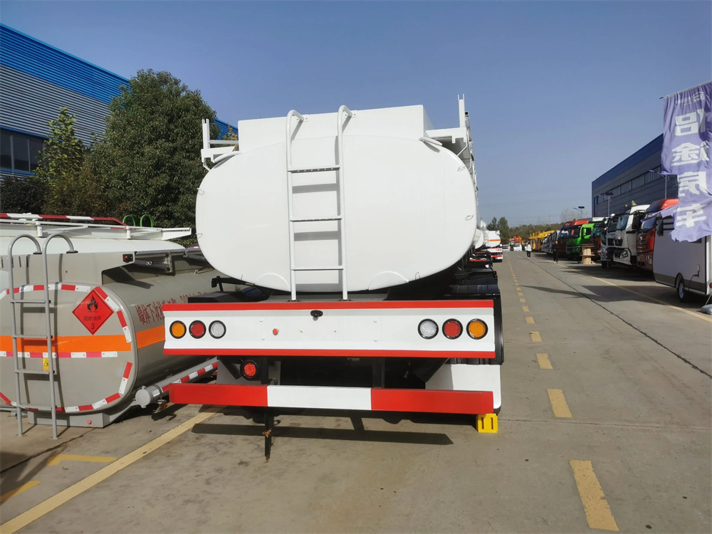 3 Axle 20cbm 20000liter Fuel Oil Transport Tanker-Trailer Drawbar Trailer Truck