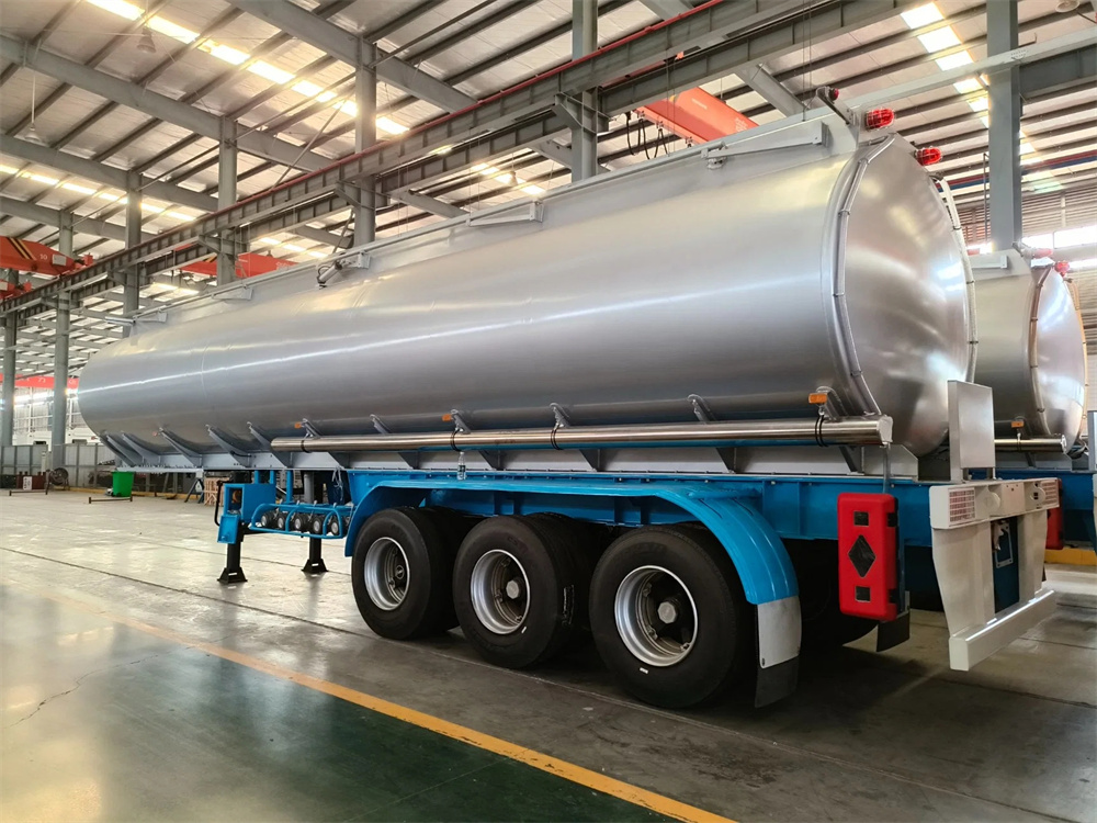 3 Axle 33cbm 33000liter Good Quality Carbon Steel Tank Trailer