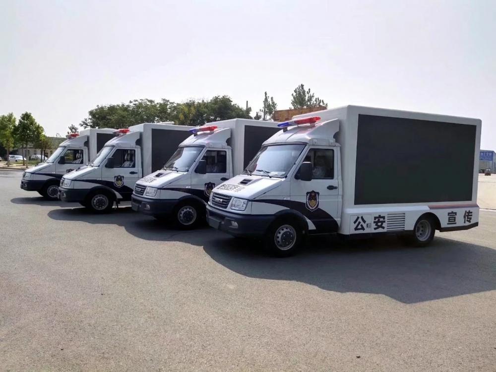 Iveco Mobile Digital LED Billboard Advertising Truck