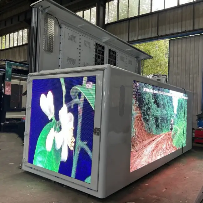 LED outdoor advertising box