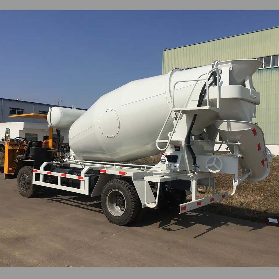 Tunnel Mixer Truck 5CBM
