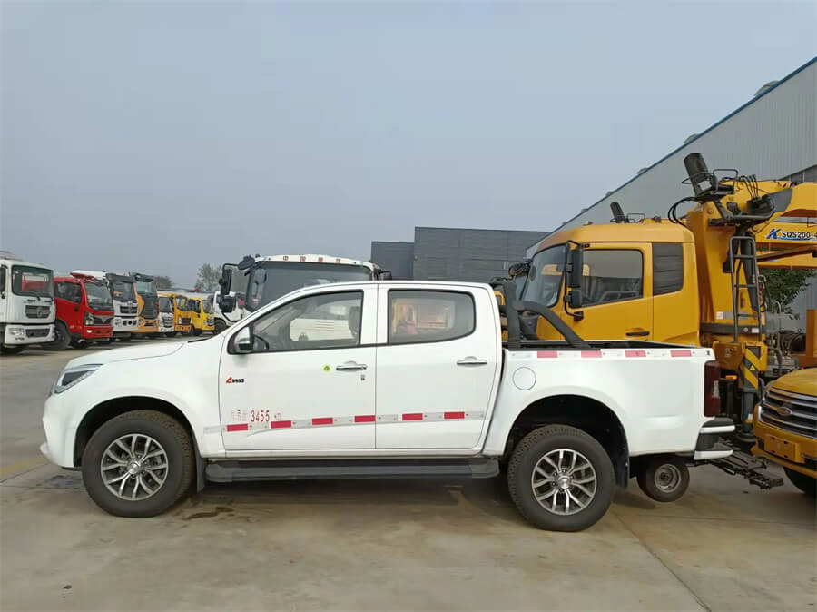 Mini Isuzu 3 ton repo wheellift truck